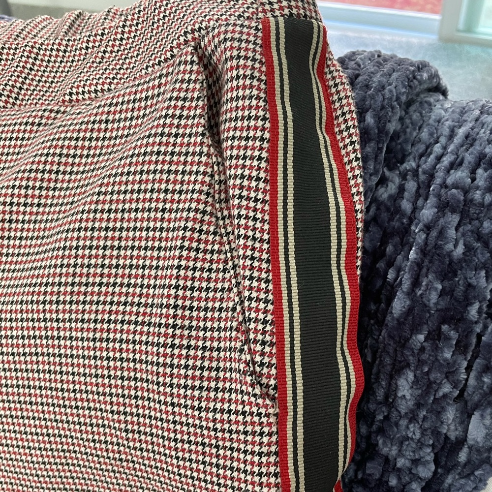 Straight leg houndstooth pants